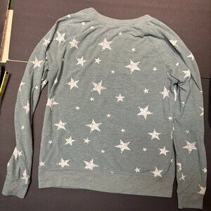 Grayson Threads Gray Stars Crewneck Sweater – Size S – Cozy & Trendy
